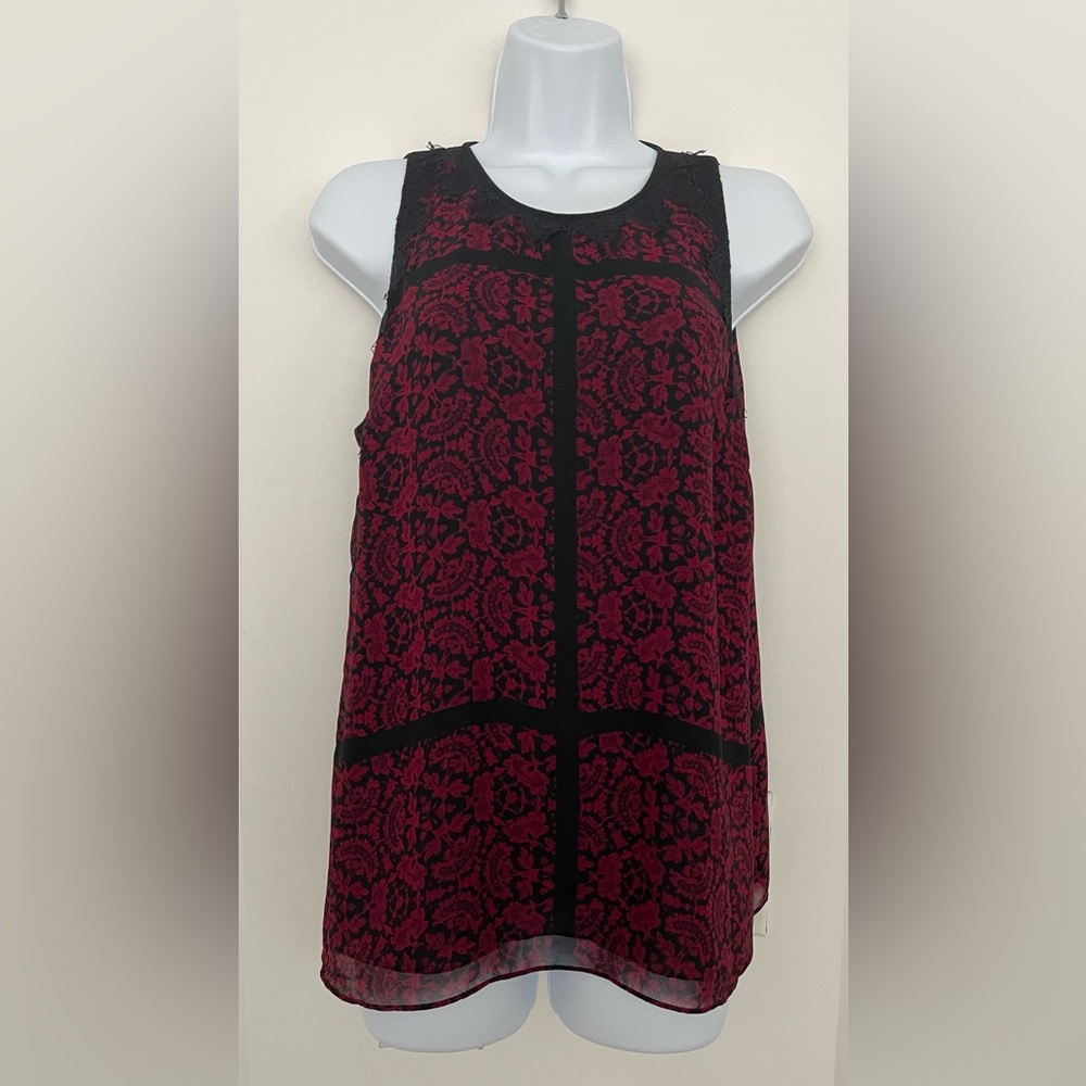 Adrianna Papell Burgundy and Black Sleeveless Top with lace detail- Size M